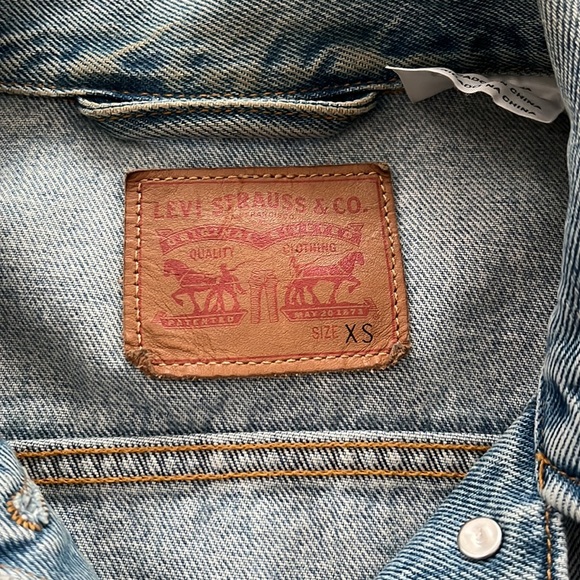 Levi’s 90 Trucker Denim Jacket in XS - Picture 3 of 7